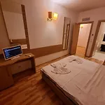 Aparthotel Rin Grand Residence 아파트 4*